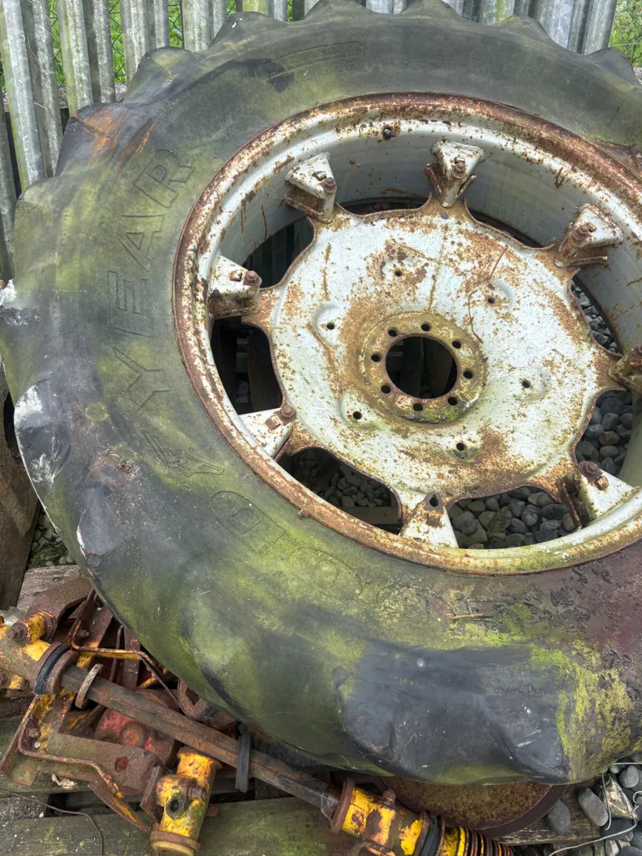 DEUTZ TRACTOR WHEELS - Image 2