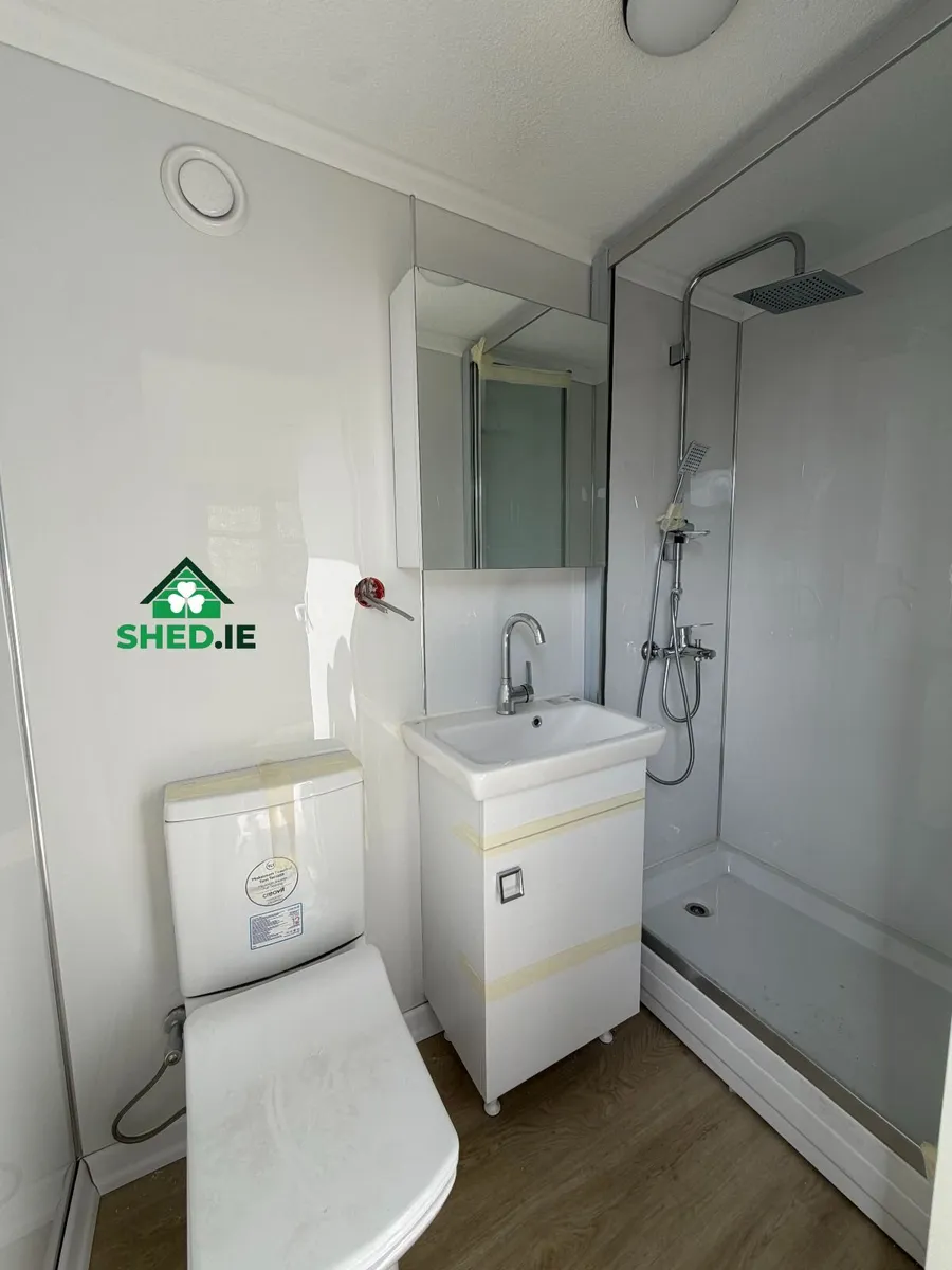 Garden Room with Toilet & Kitchenette–2200 × 3900 - Image 4