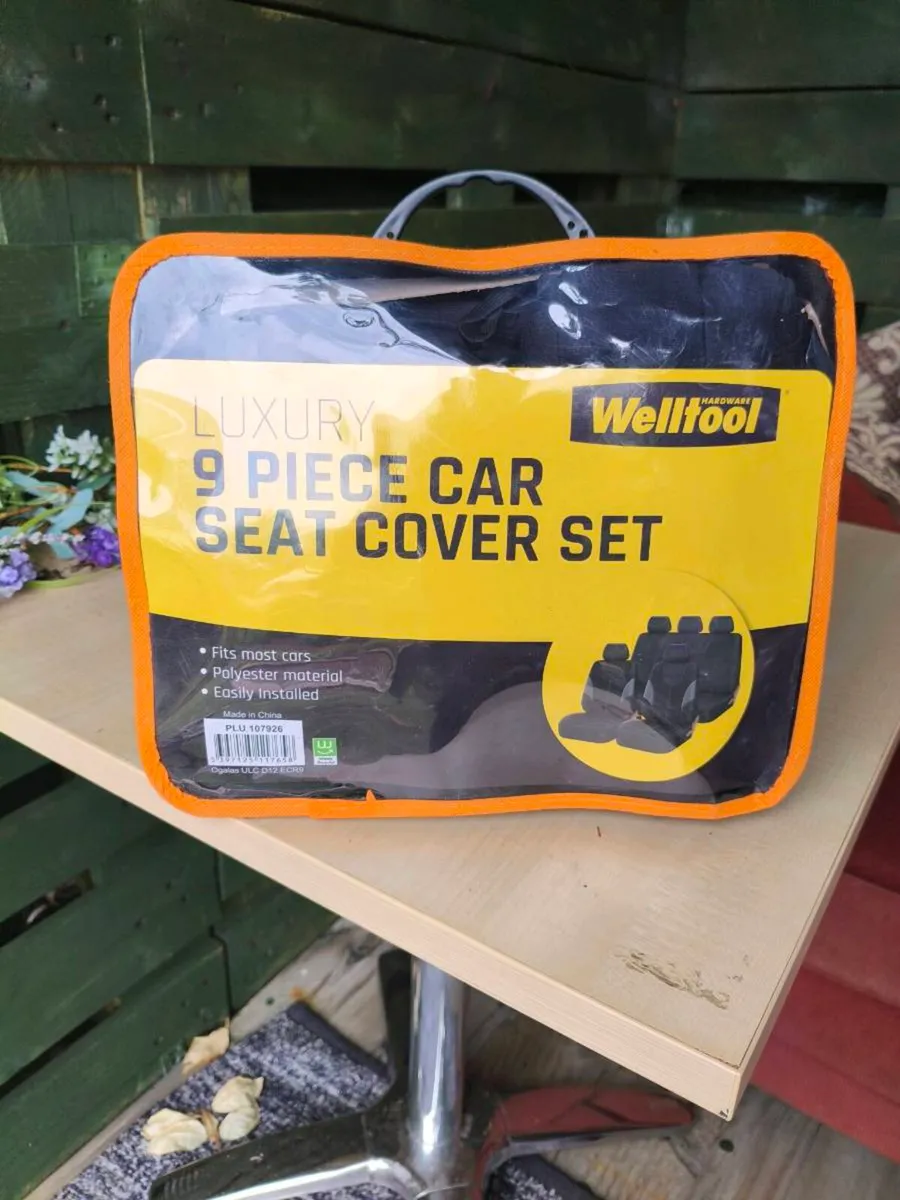 Car covers 5 euro must collect - Image 2