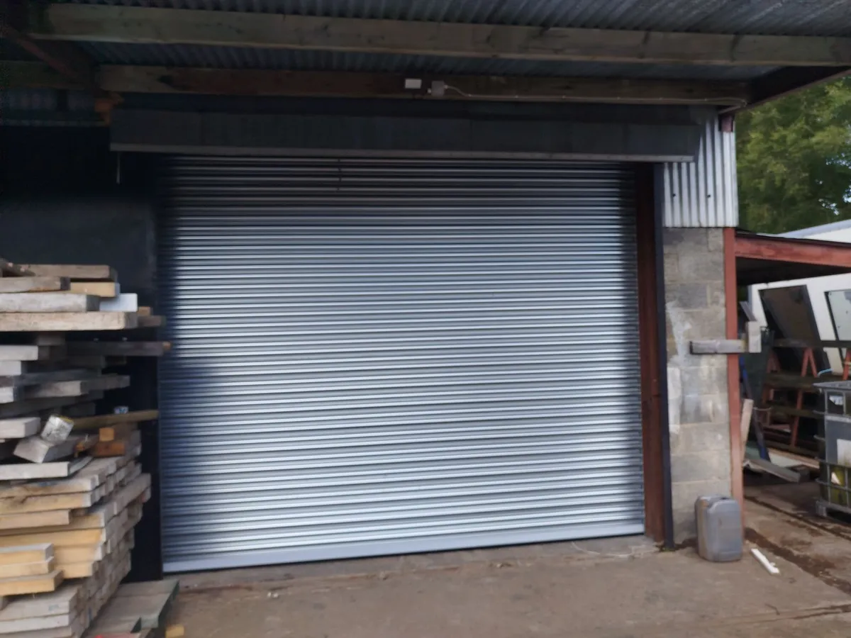 roller  shutters / doors - Image 3