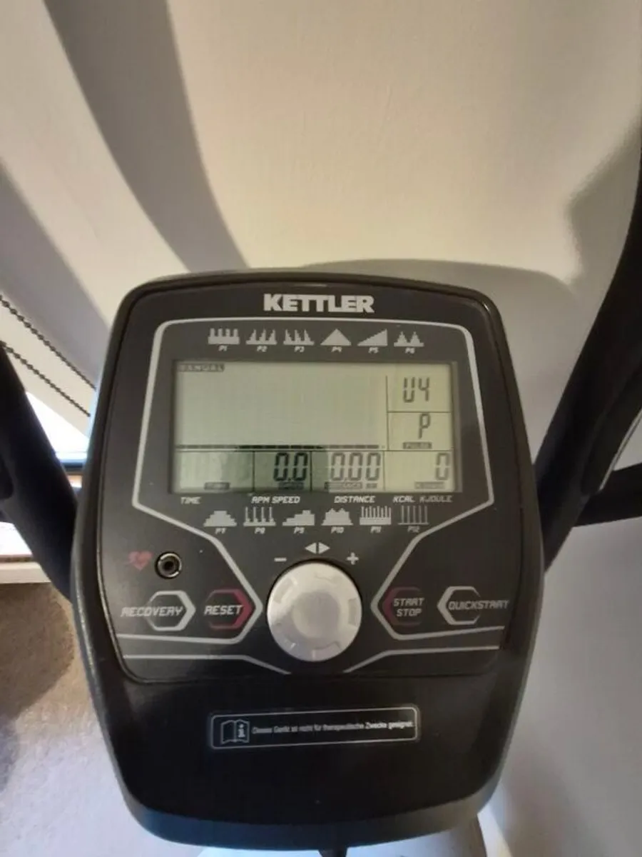 Kettler Axos Cross P Elliptical Cross Trainer - Image 4
