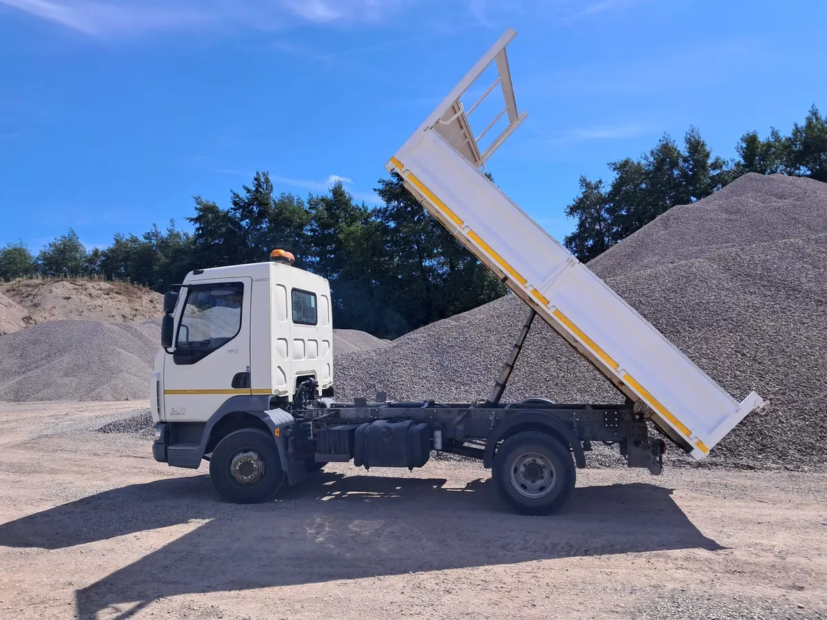 DAF LF160 7.5 ton Tipper - Image 4