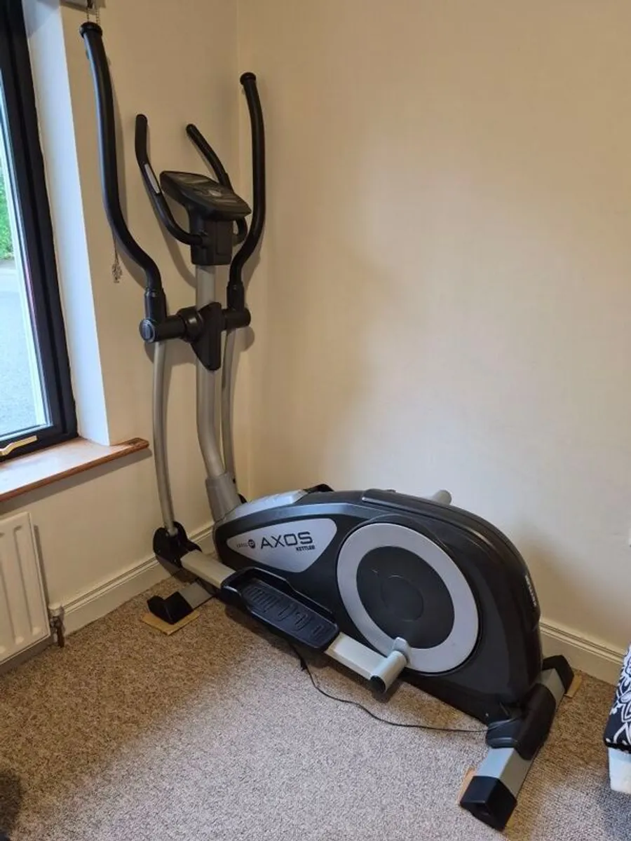 Kettler Axos Cross P Elliptical Cross Trainer - Image 1