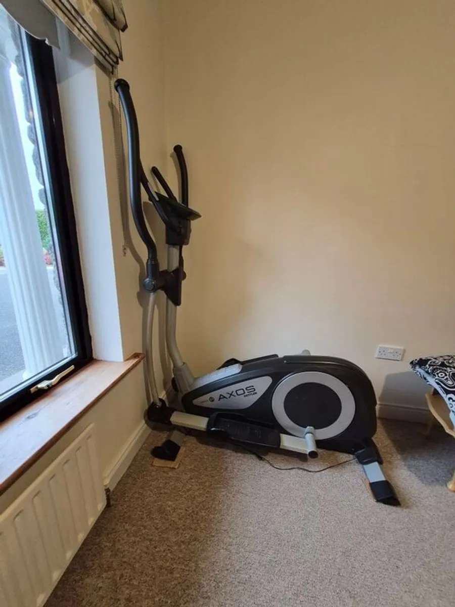 Kettler Axos Cross P Elliptical Cross Trainer - Image 2