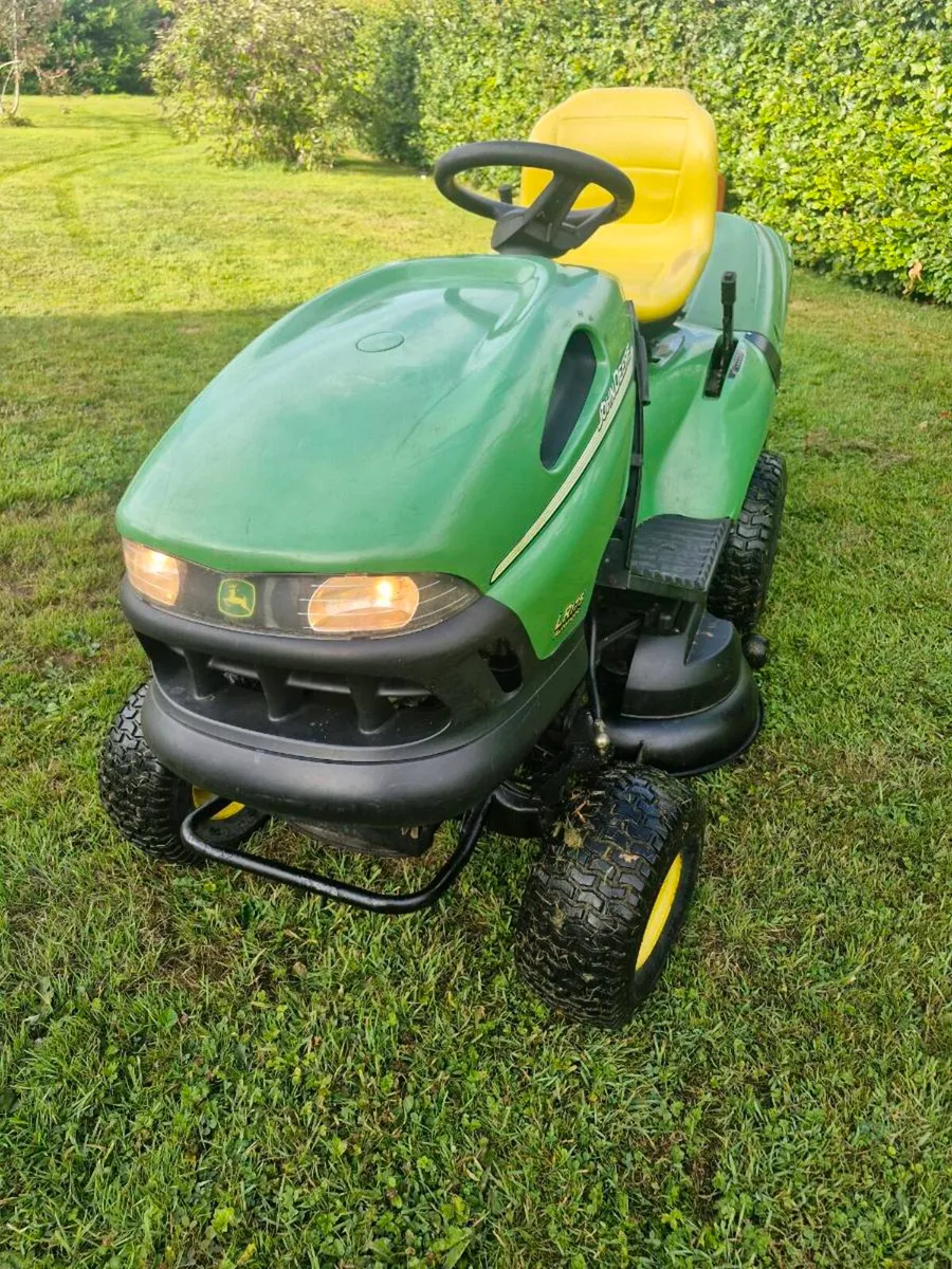 John Deere Lr175 Ride on mower DELIVERY AVAILABLE - Image 2