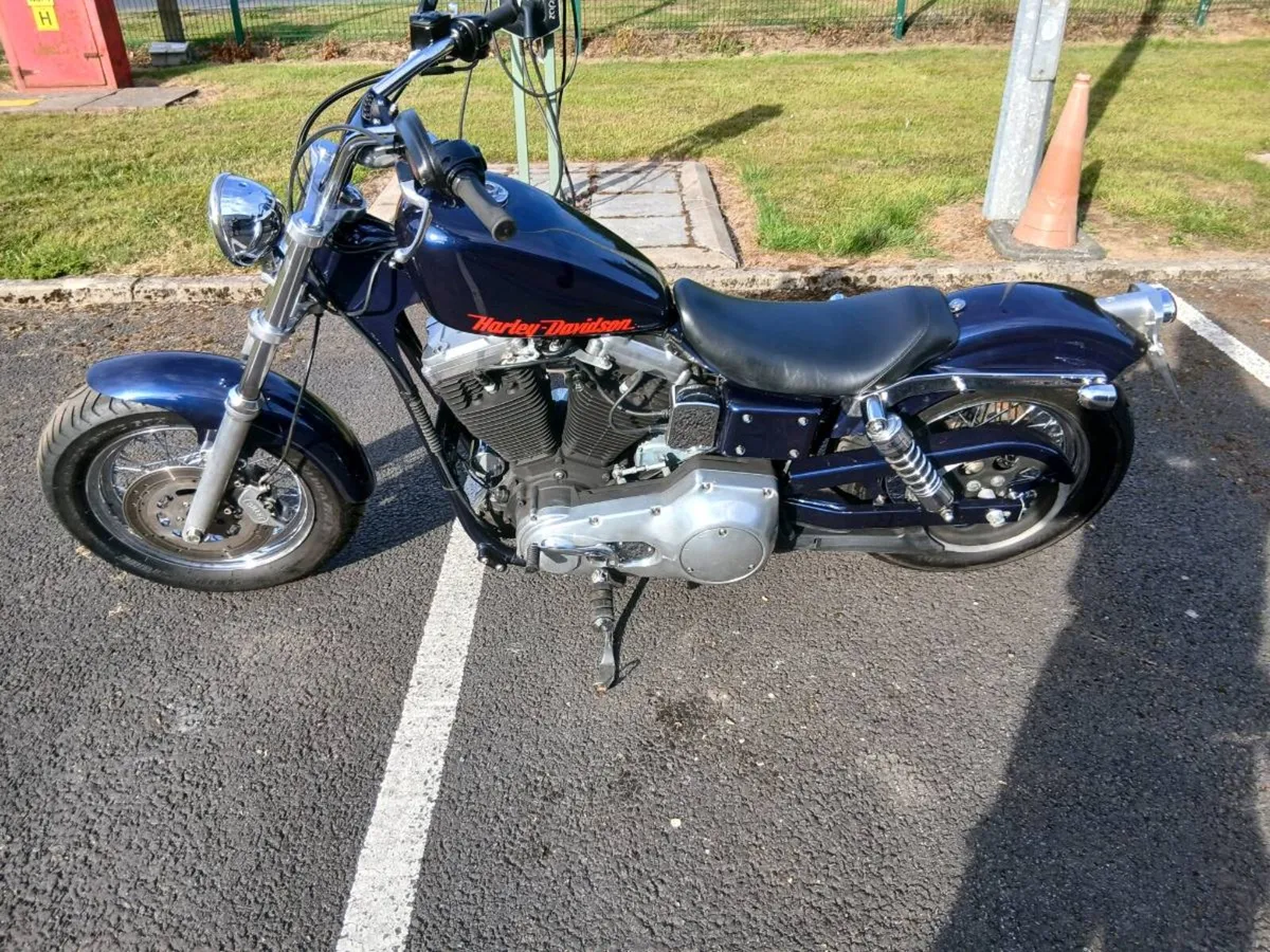 Motorbike - Image 4