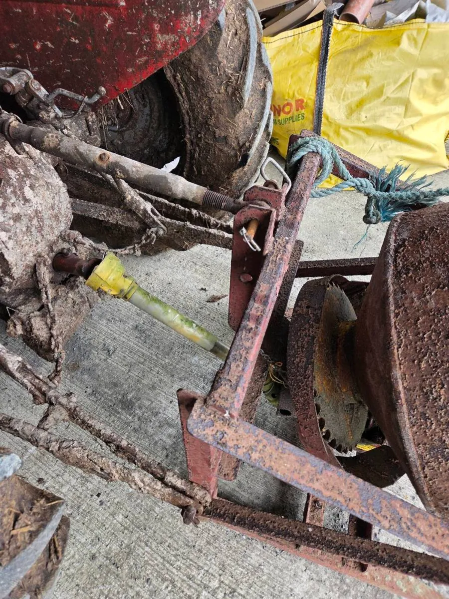 Concrete mixer - Image 2