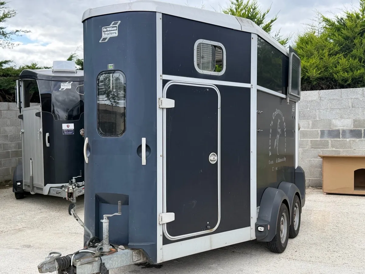 511 IforWilliams horse Trailer - Image 1