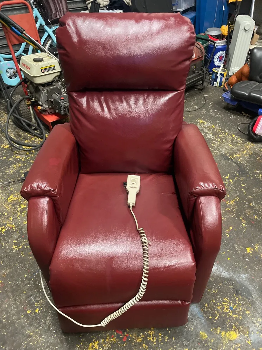 Electric Hight rise and recliner chair - Image 4
