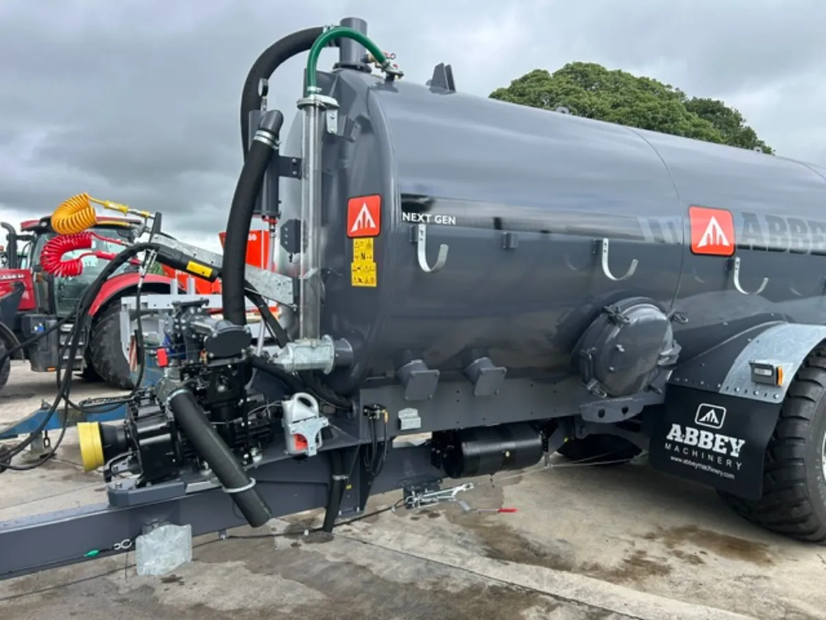 Abbey 4000RT tanker - Image 2