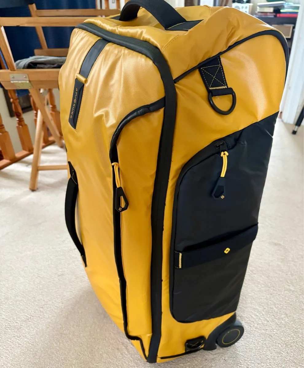 Suitcase - Image 4