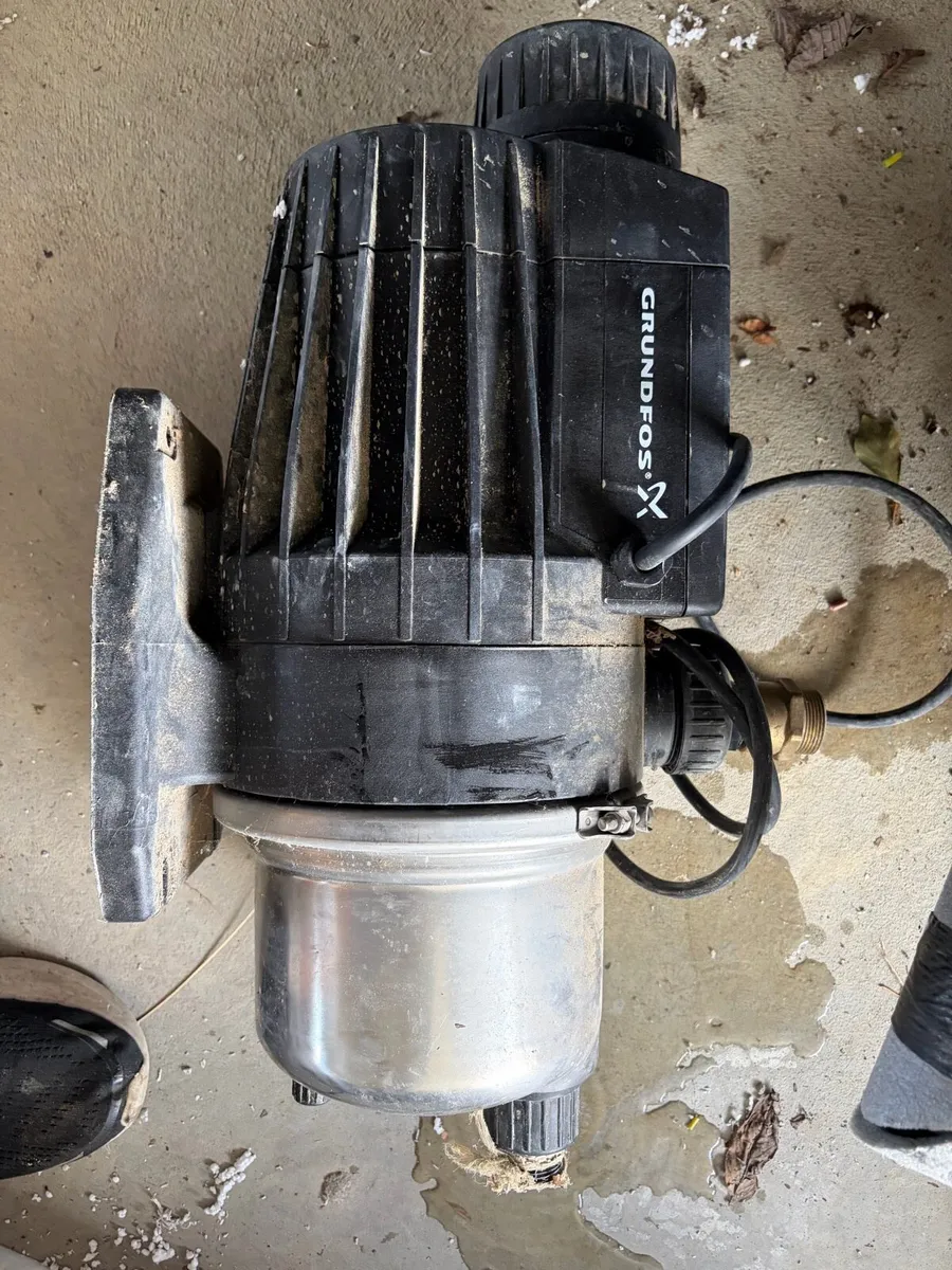 Grundfos water booster pump - Image 1