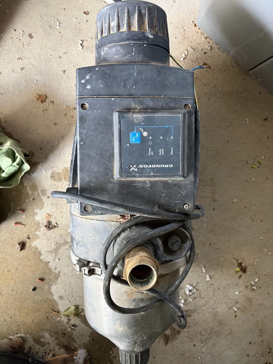 Grundfos water booster pump - Image 2