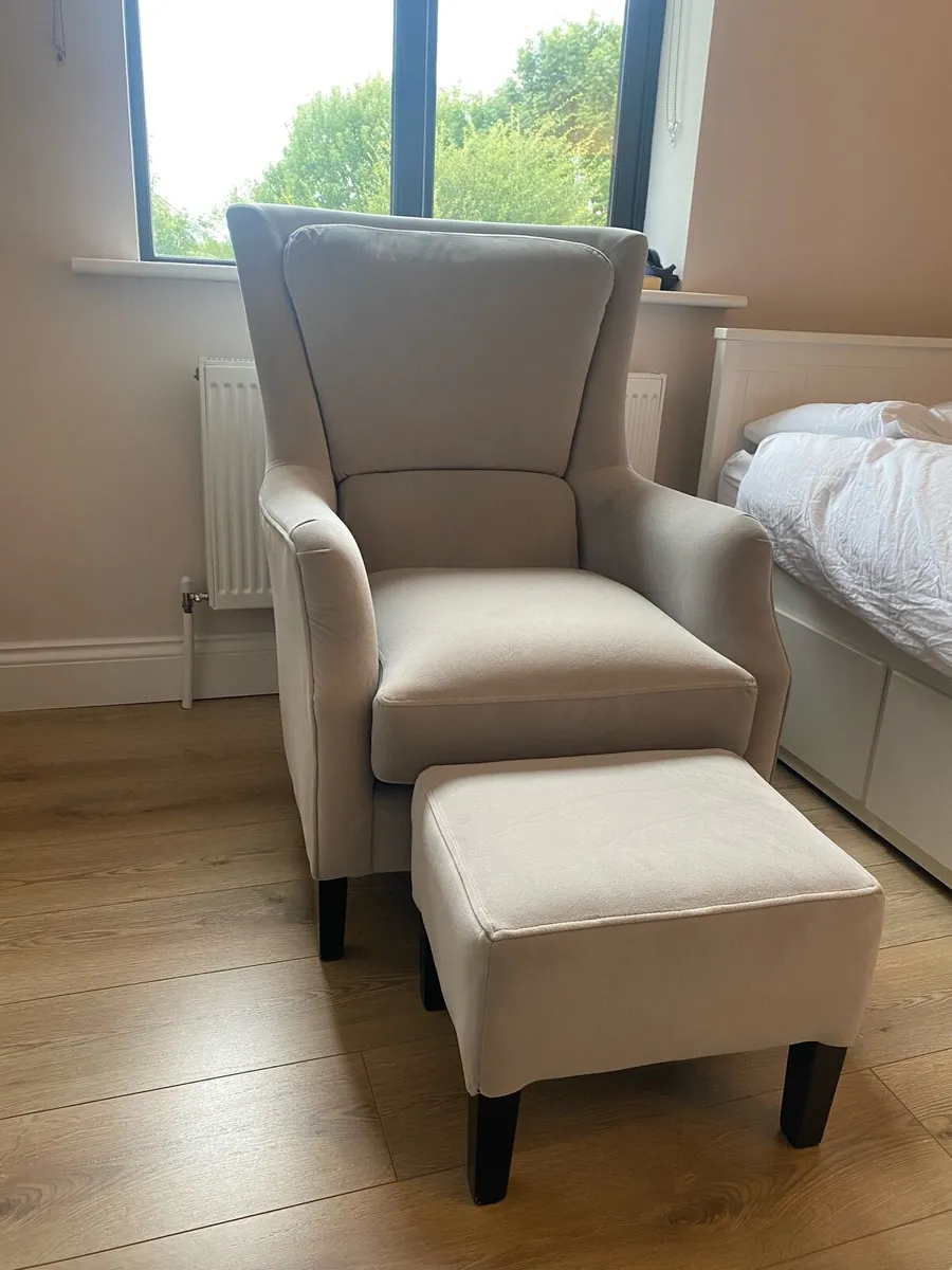 Queen Anne Chair and Footstool - Image 1