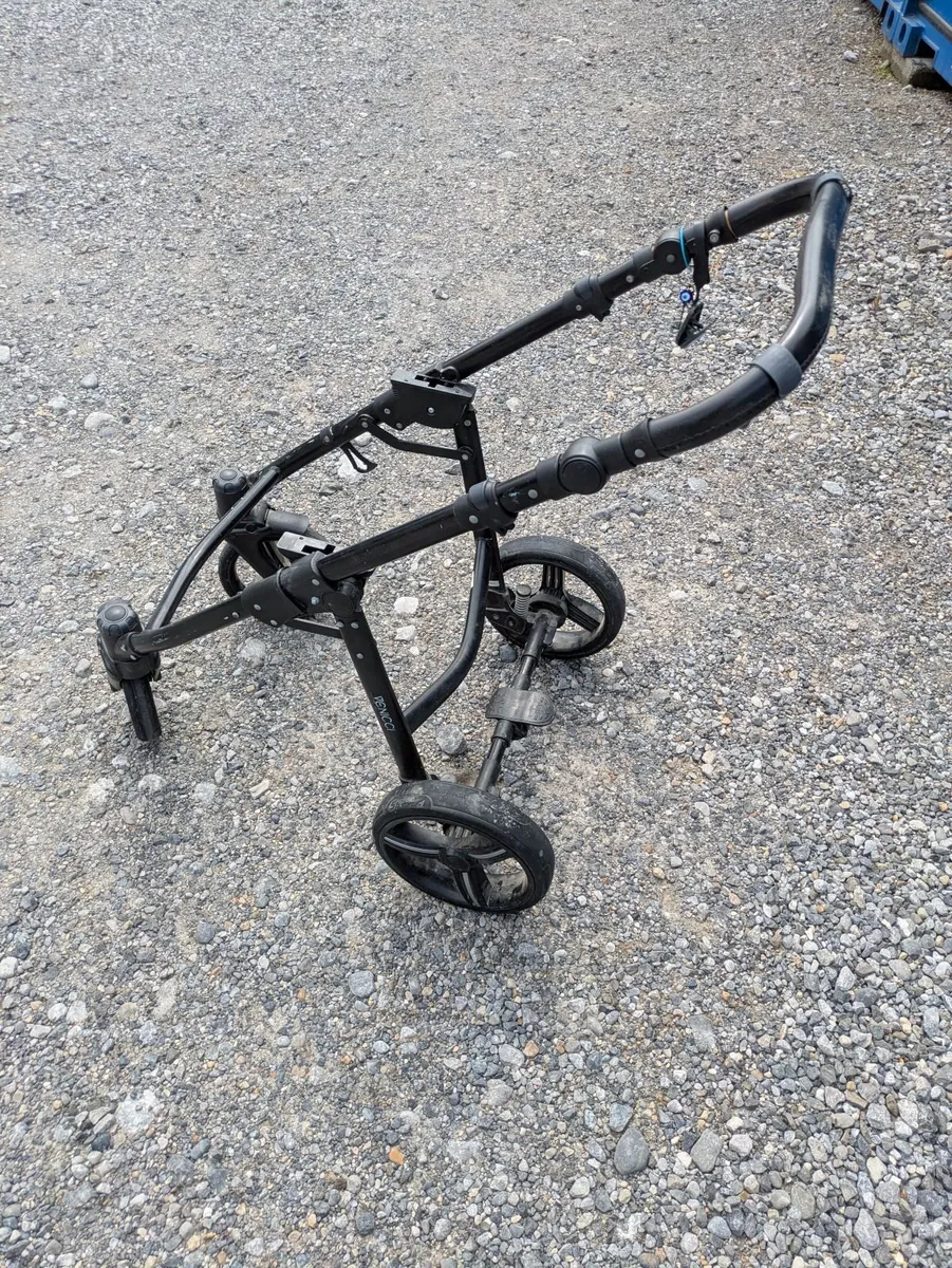 Baby buggy frame venicci - Image 2