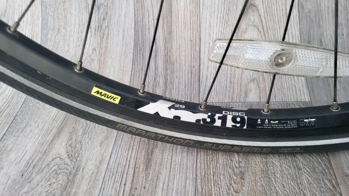 BOARDMAN FLAT HANDLEBAR RACER - Image 2