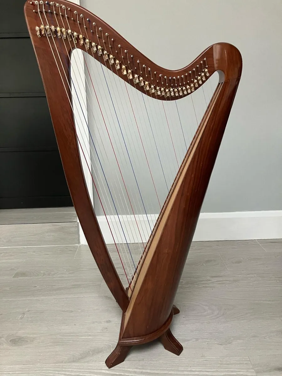 34 String Harp - Image 1