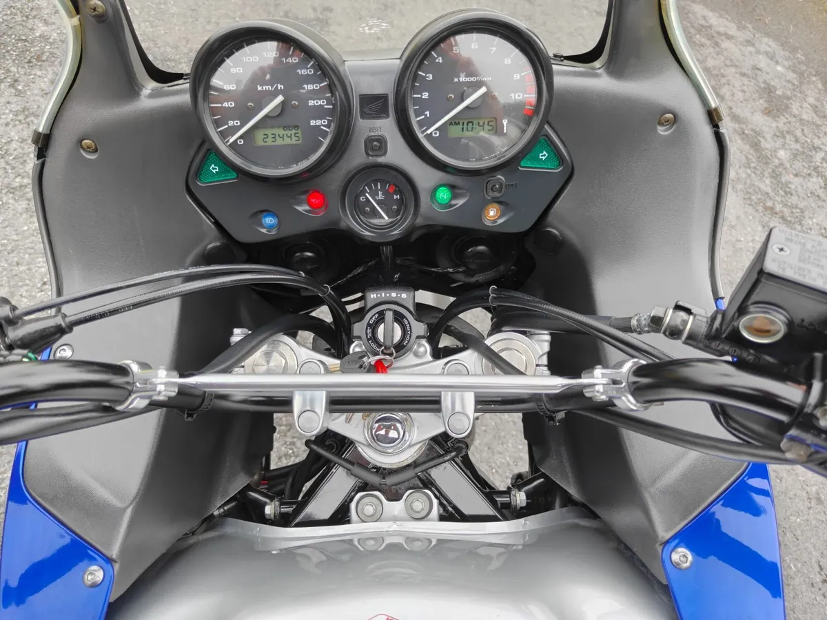 Honda Varadero 1000 - Image 4