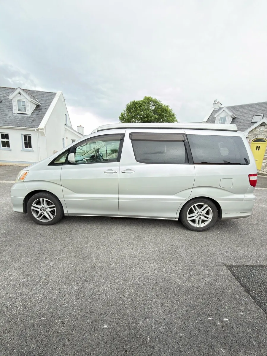 MPV converted to a campervan - Image 2