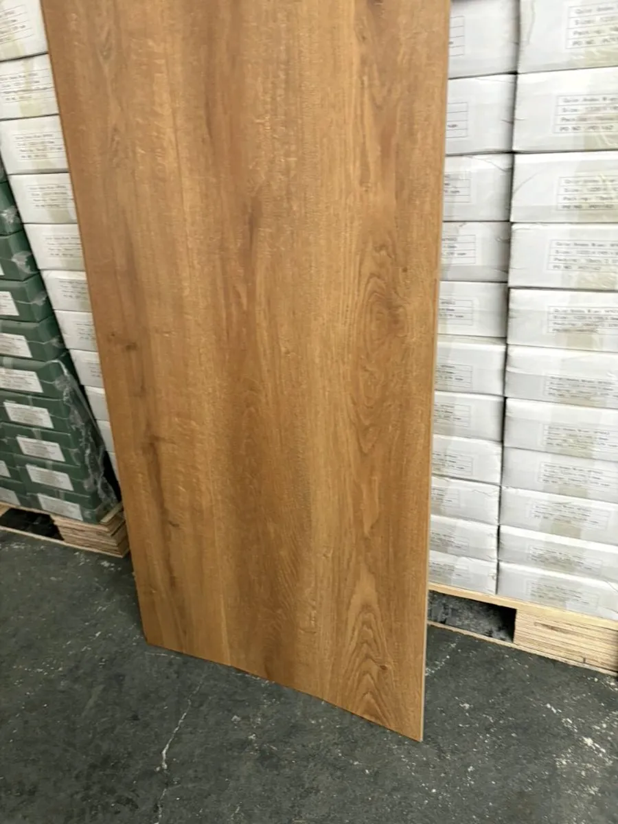 Laminate flooring sale 8mm need gone asap