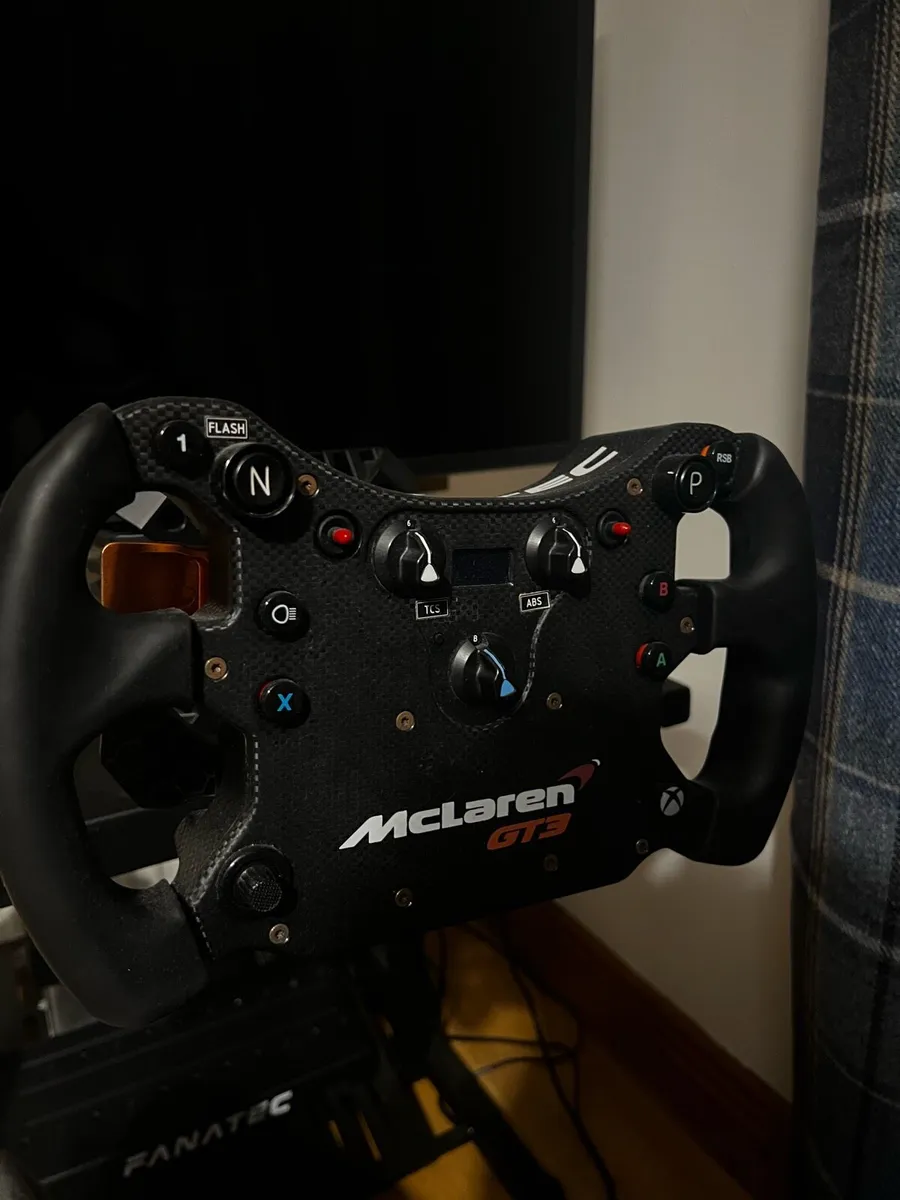 Racing sim setup fanatec direct drive wheel - Image 3