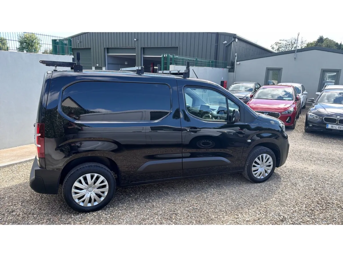 Peugeot Partner PROFESSIONAL L1 B BLUEHDI - Image 3