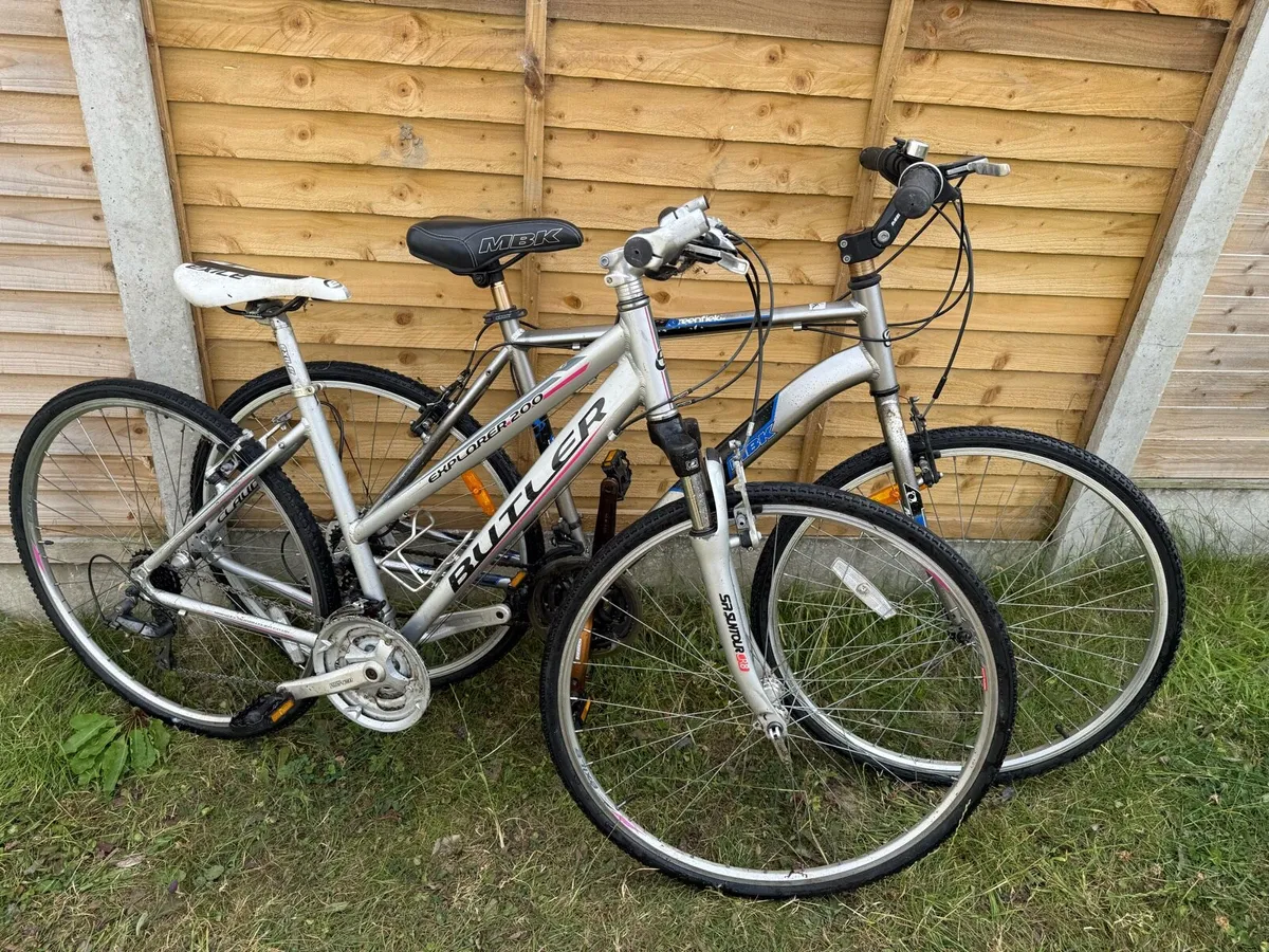 28” inch city bikes perfect condition - Image 1