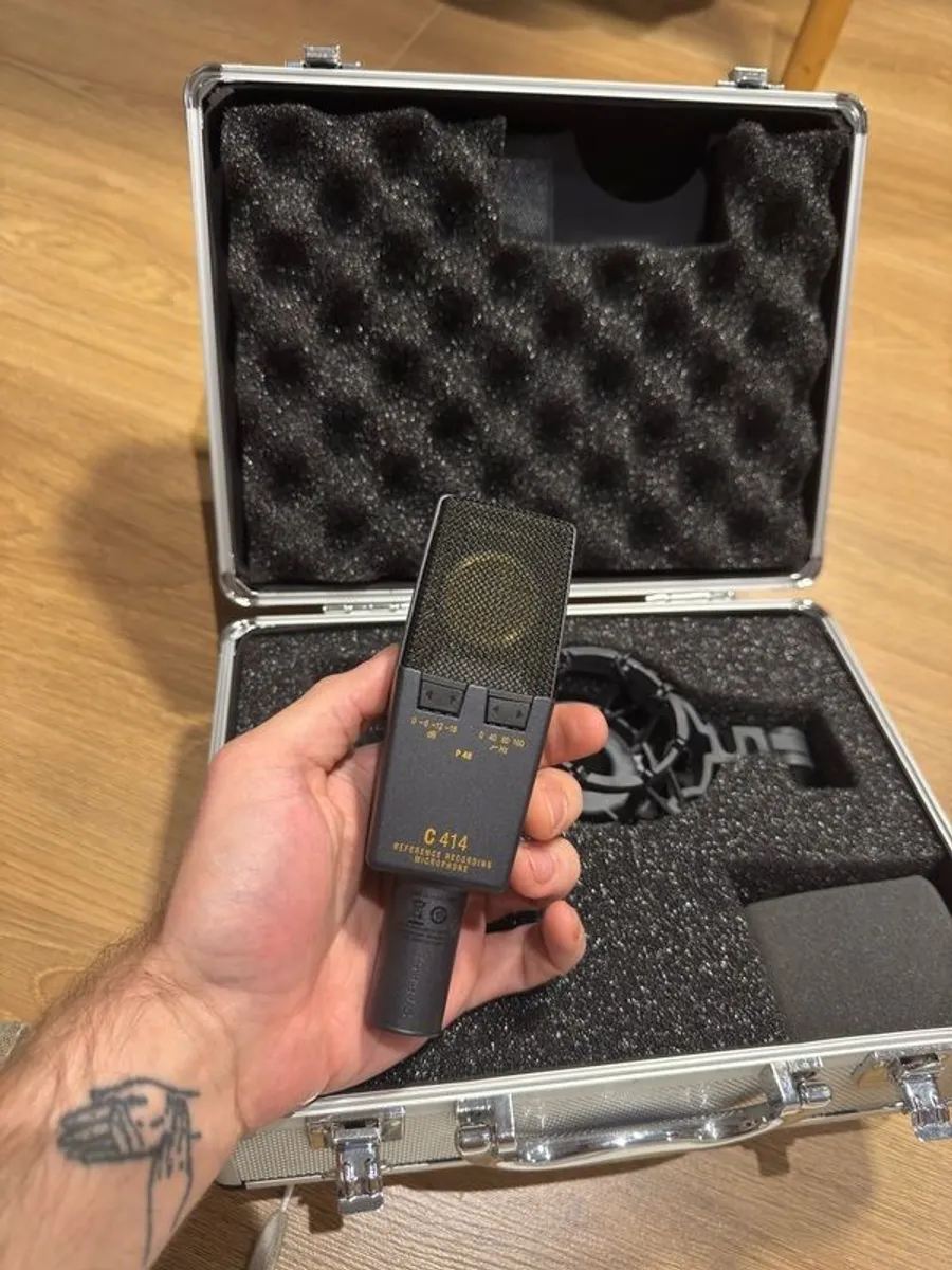 Akgc414 Xlii With Case - Image 3