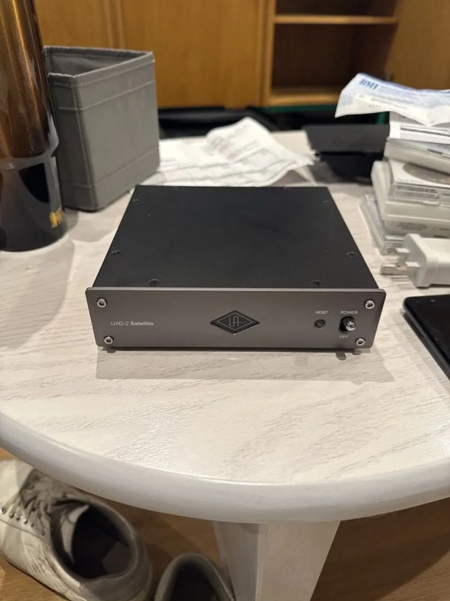 UAD-2 Satellite Octo Thunderbolt 3 - Image 1