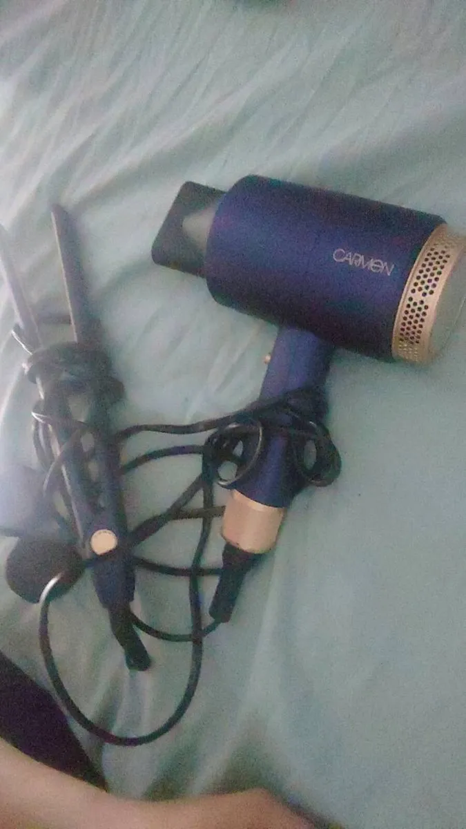 Carmen hairdryer and straightener set - Image 2