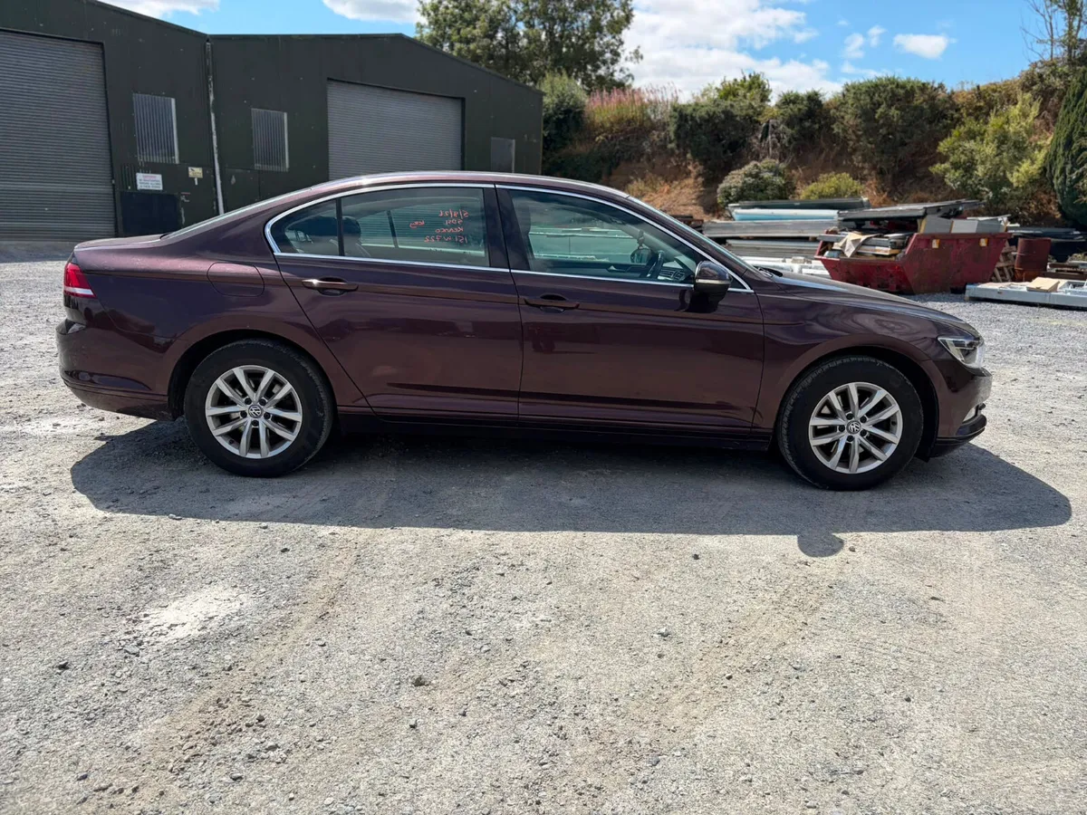 2015 Passat 1.6 diesel - Image 1