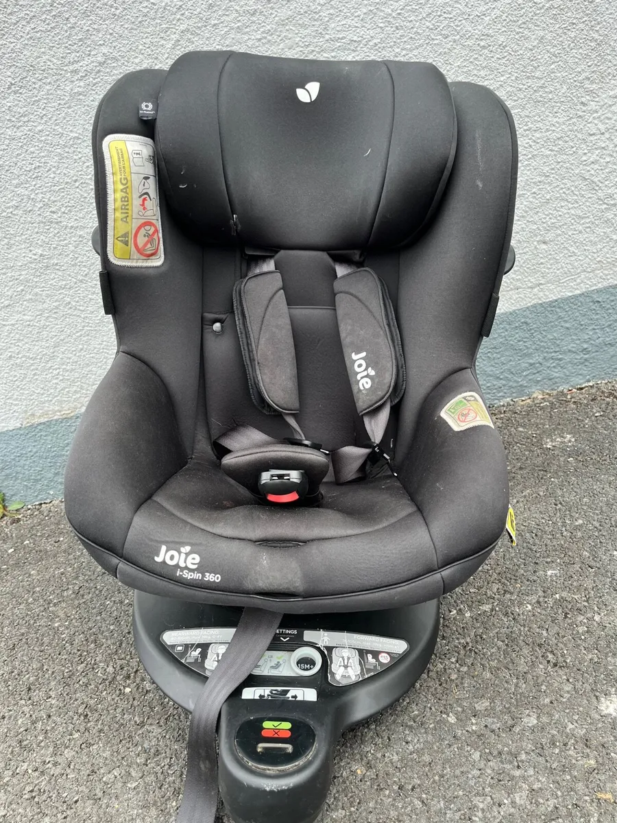 Joie 360 Spin Car seat - Image 1