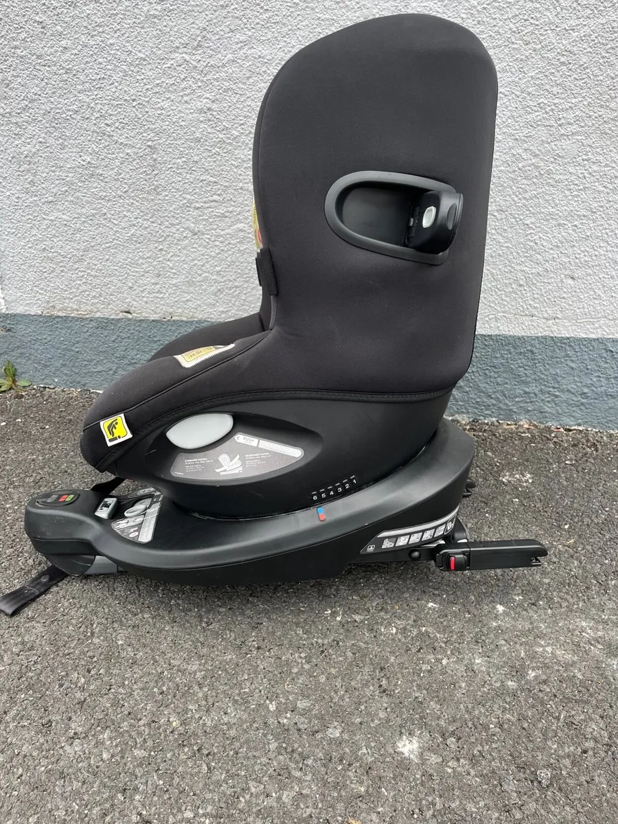 Joie 360 Spin Car seat - Image 4