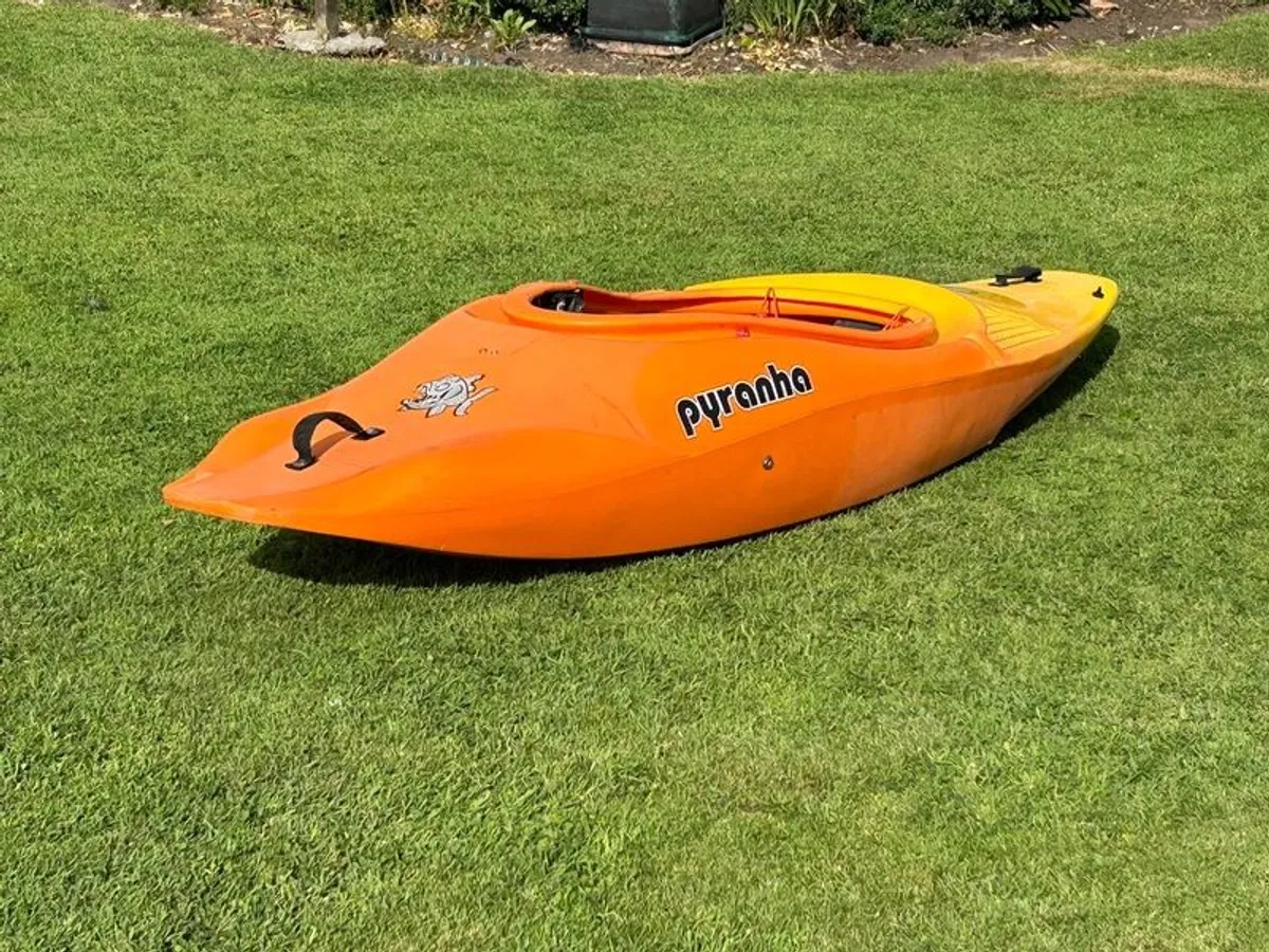 Pyranha InaZone 232 whitewater kayak river runner - Image 2