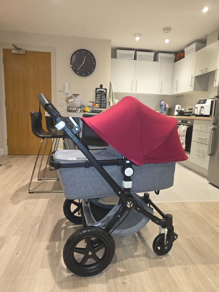 SuperFab Bugaboo Cameleon 3 plus with car seat - Image 1