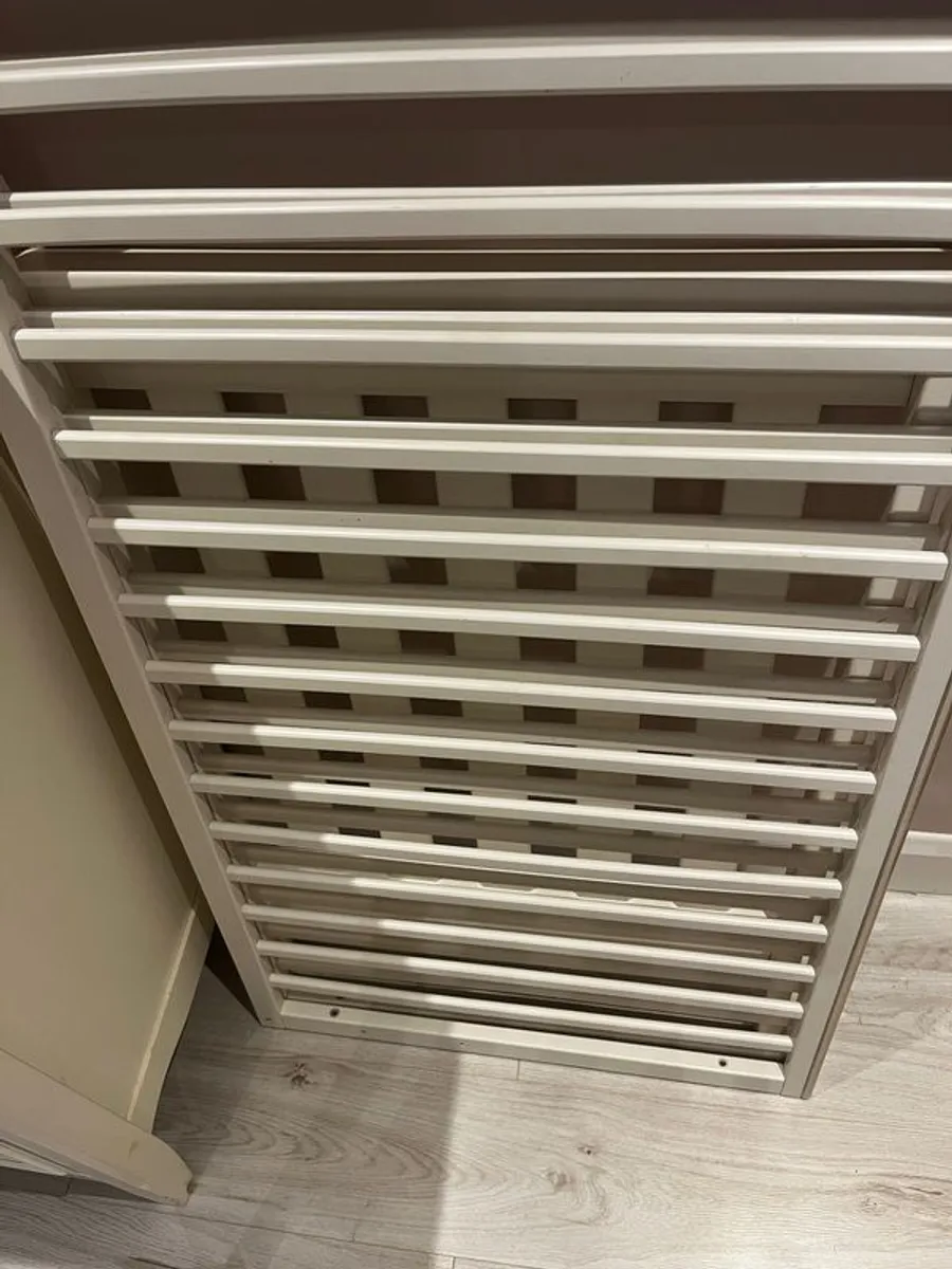 Mamas and Papas Cot, Tutti Bambini Cot Mattress - Image 3