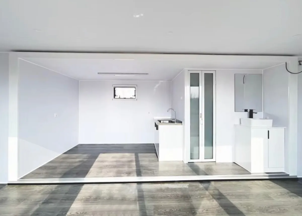 6M PUSH-OUT POD HOUSE WITH WASHROOM - Image 4