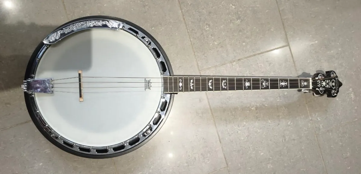 Koda 19 fret 4 string 24 bracket tenor banjo - Image 1
