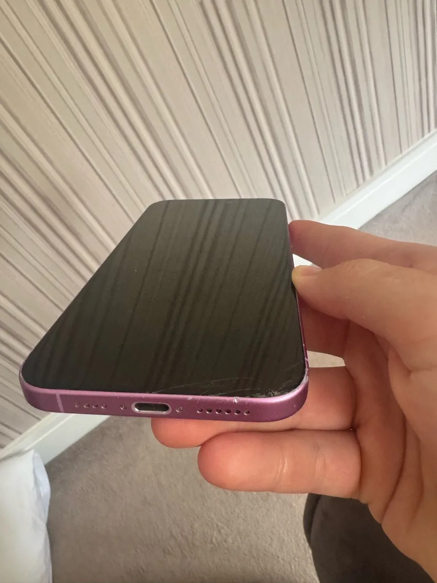 iPhone 16 Plus Pink 128gb - Image 3