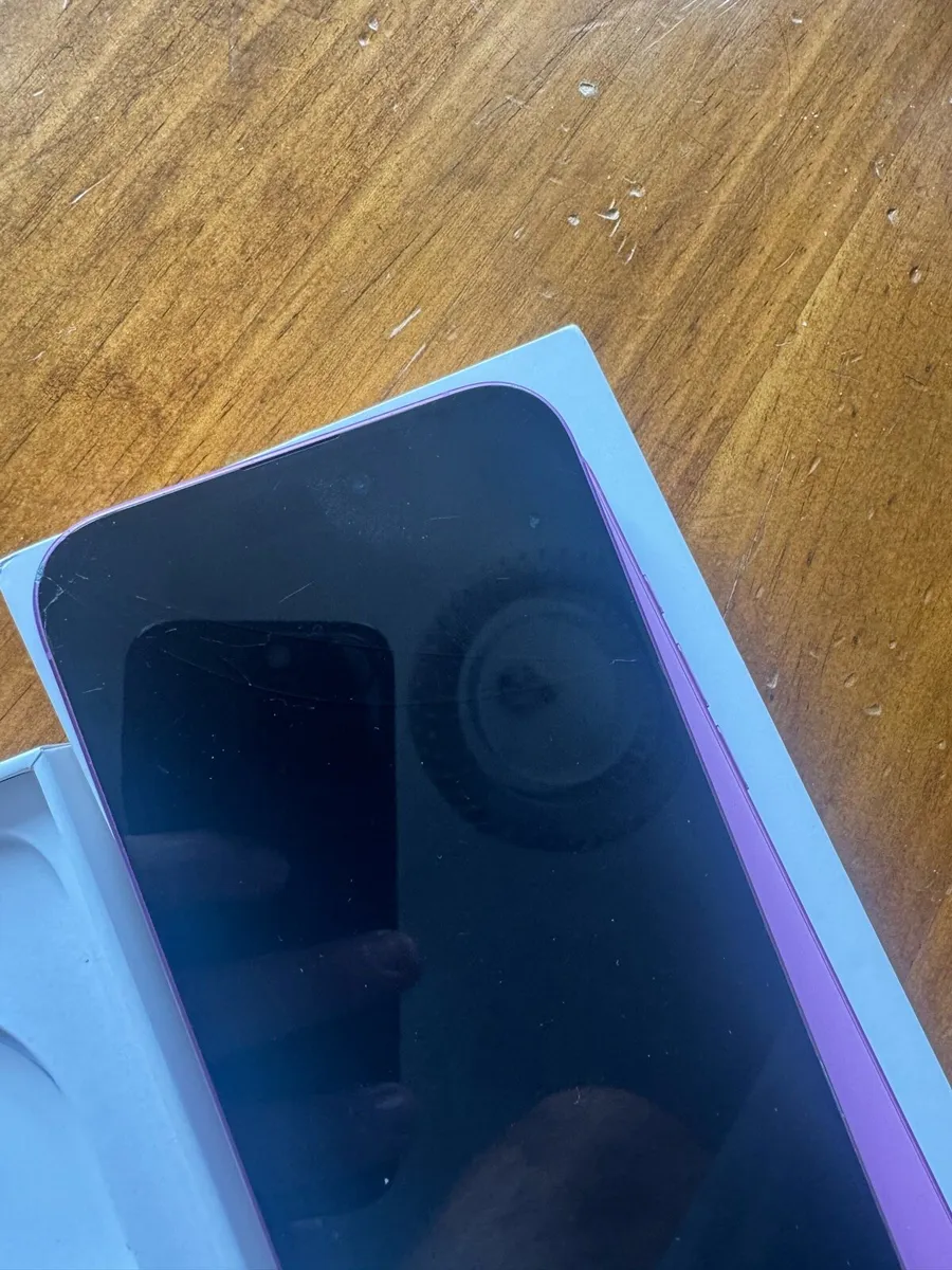 iPhone 16 Plus Pink 128gb - Image 4