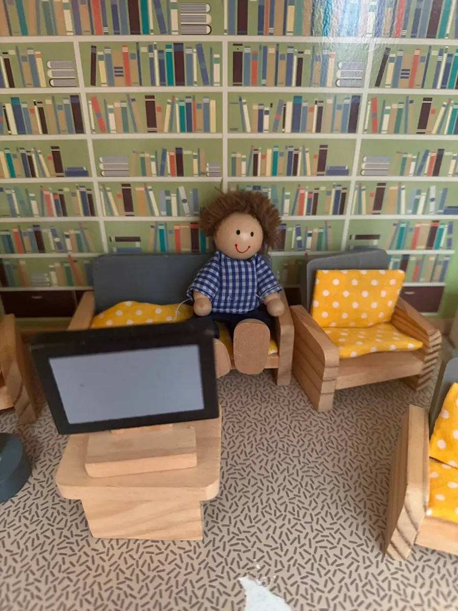Wooden Dolls Playhouse with accessories - Image 4