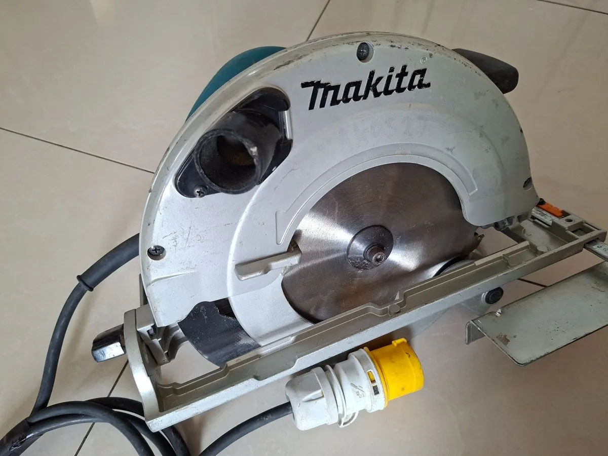 Makita 5903R 235mm Circular Saw 110v - Image 3