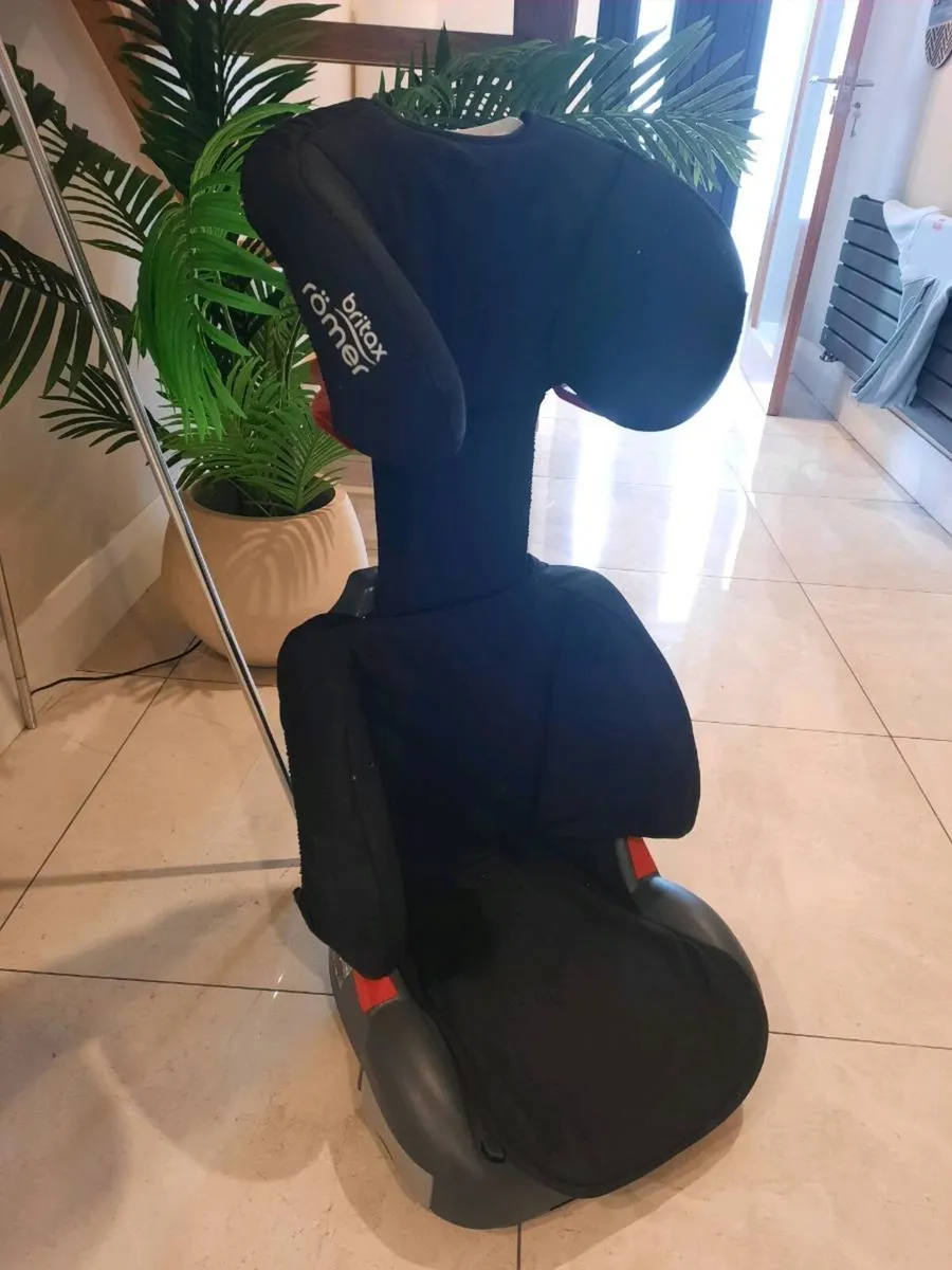 Britax Römer Car Seat Group 2-3 - Image 1