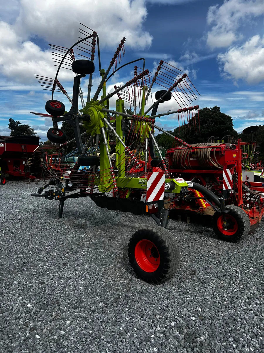 Claas Liner 2700 - Image 1