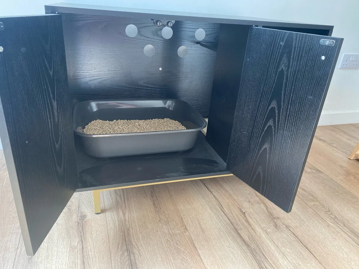Cat Litter Box Enclosure - Image 2