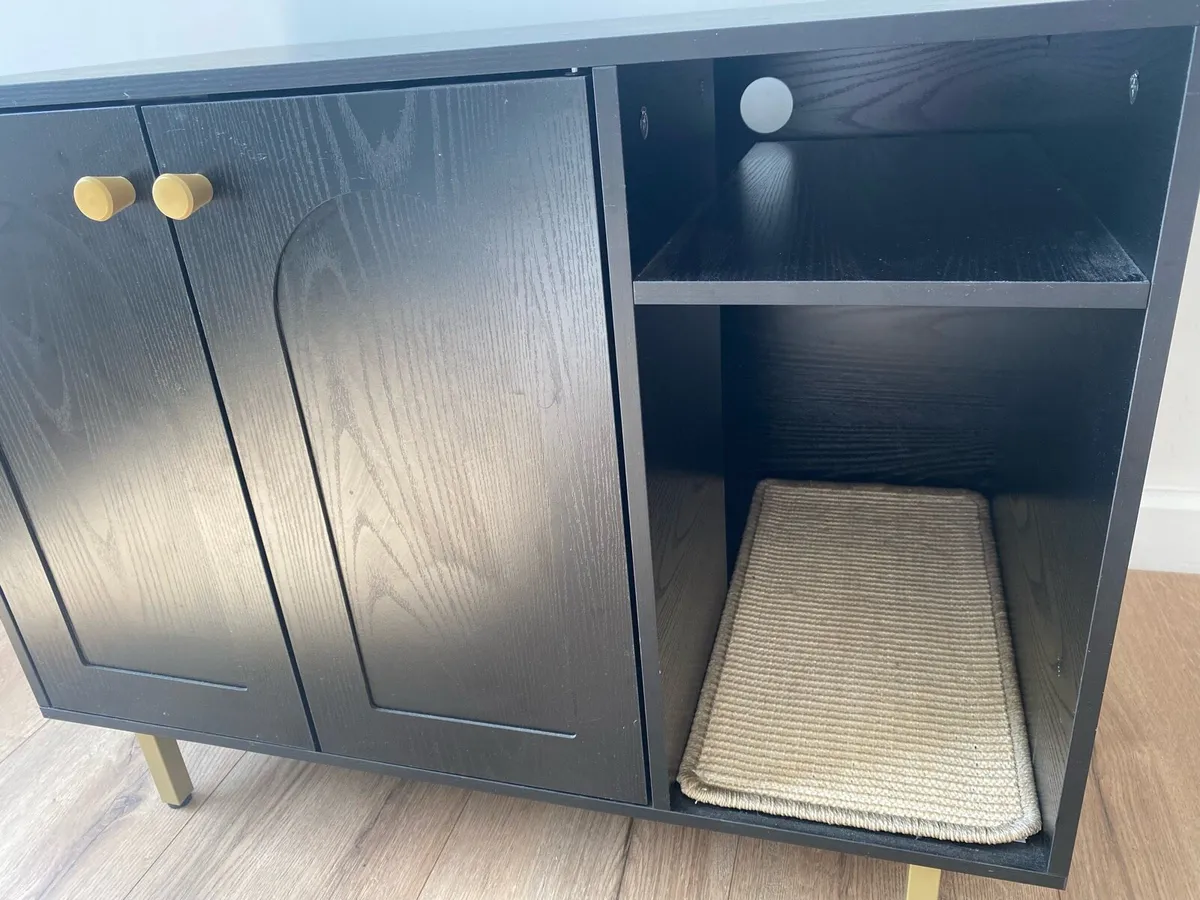 Cat Litter Box Enclosure - Image 3