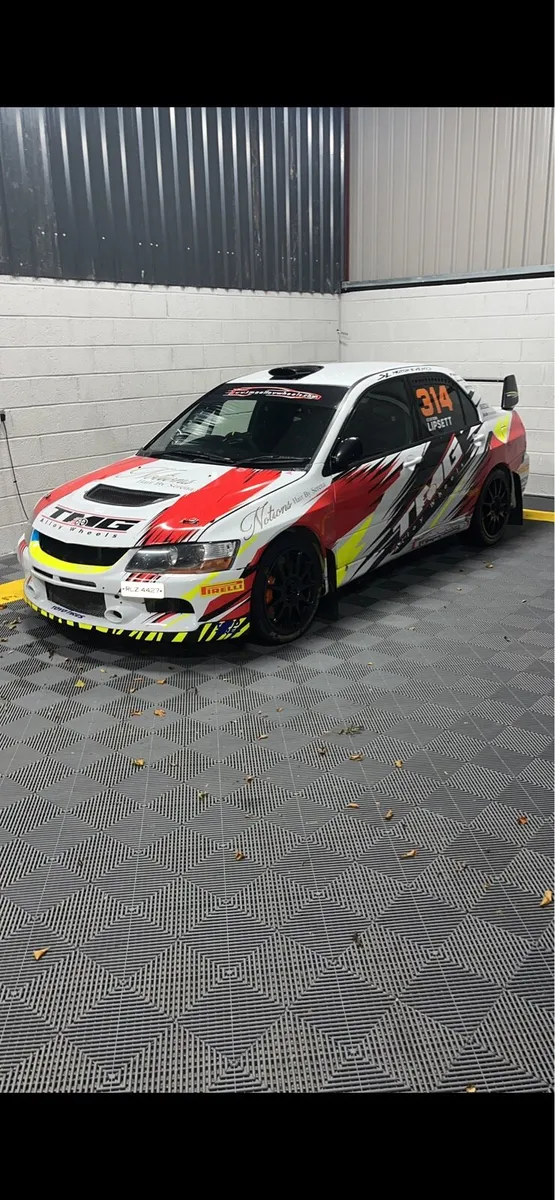 Evo 9 - Image 1