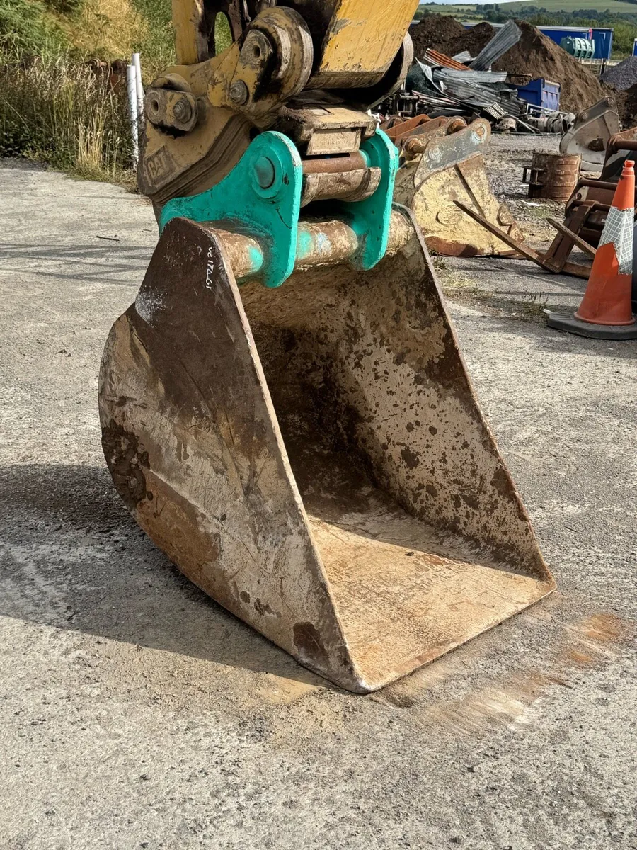 36” 80mm pins Gummy Digger Bucket - Image 1