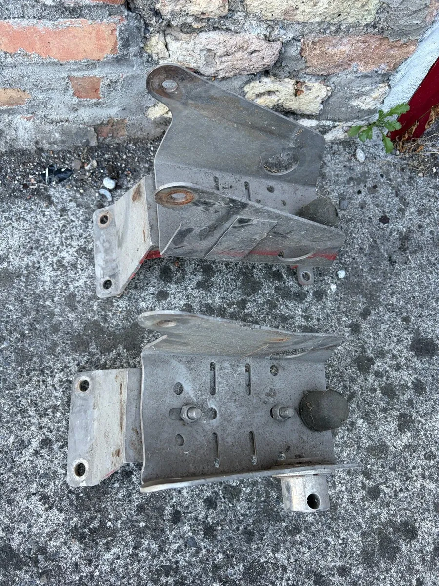Scania 4series Bull bar - Image 4