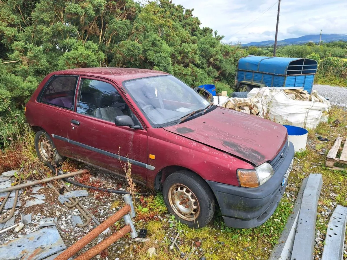 Toyota Starlet - Image 3